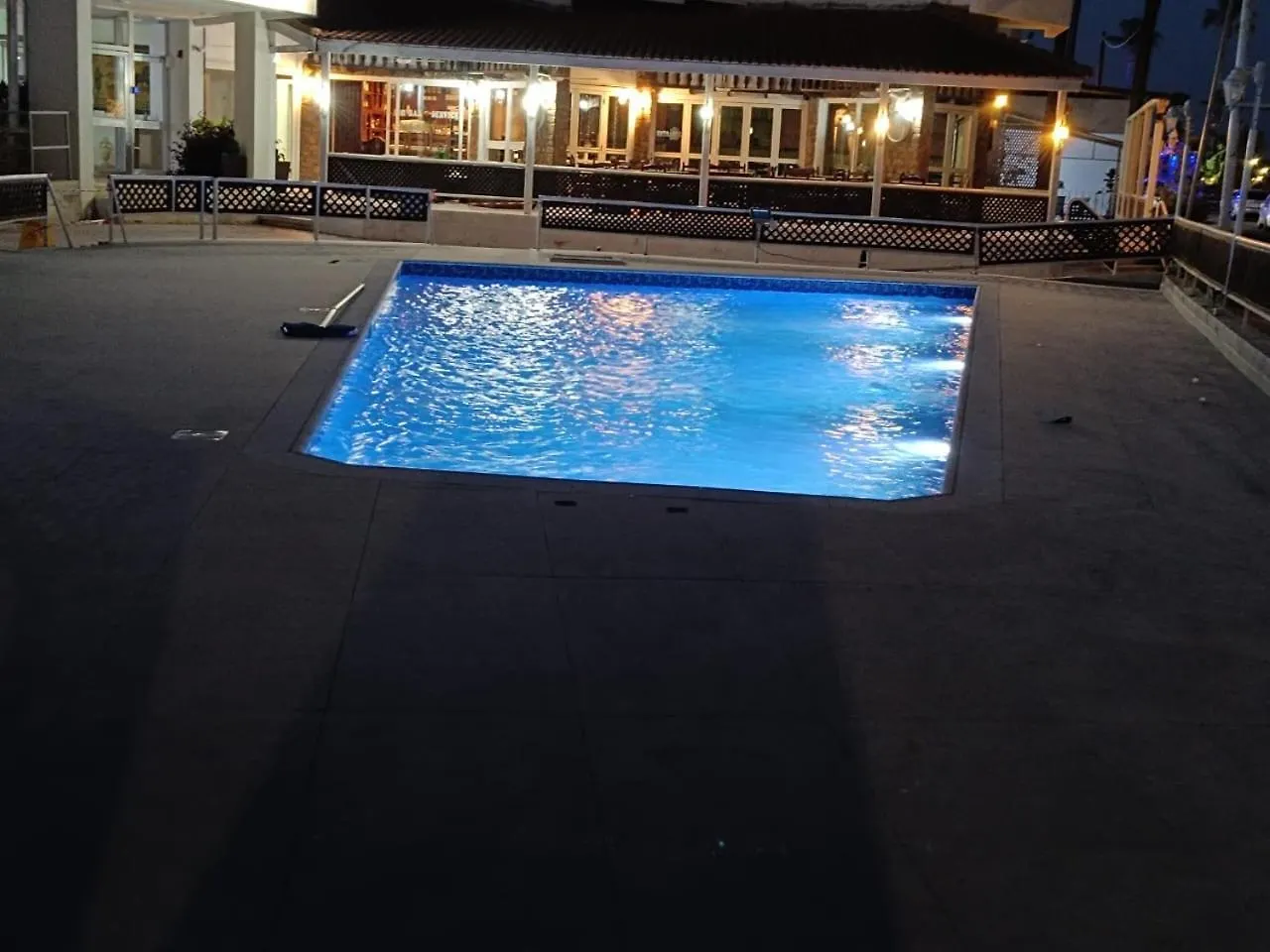 Boronia Hotel Apartments Larnaca