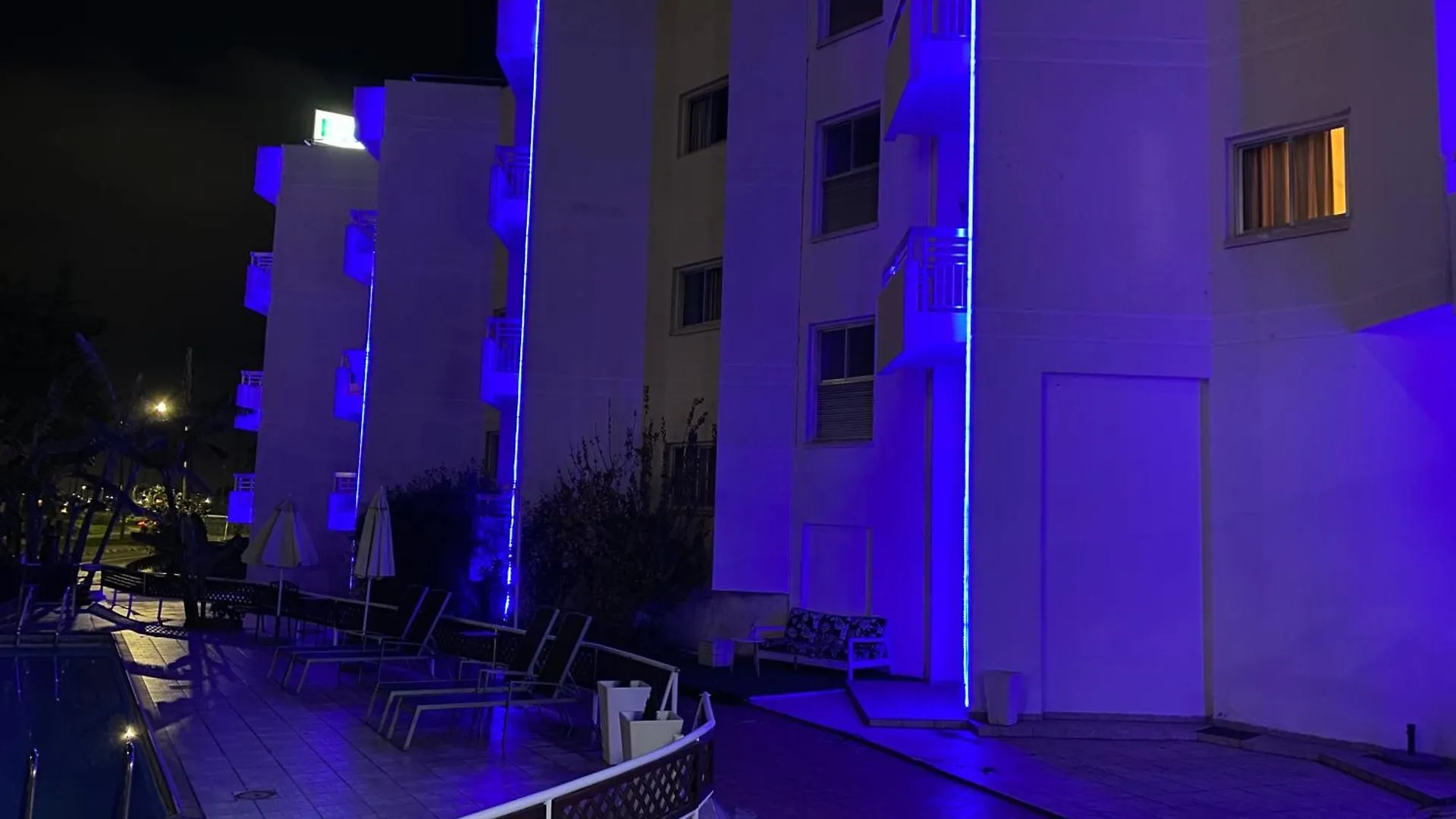 Boronia Hotel Apartments Lárnaka