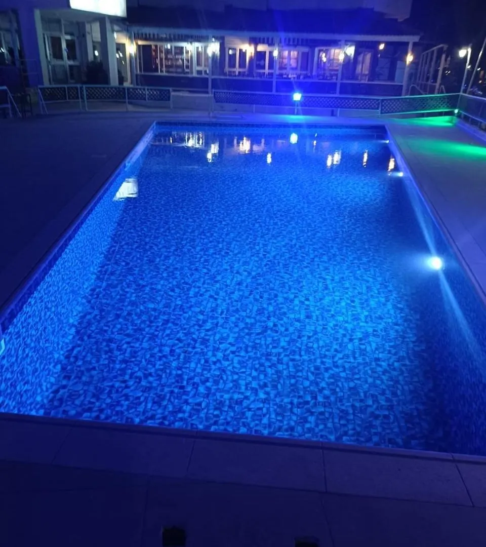 Boronia Hotel Apartments Larnaca