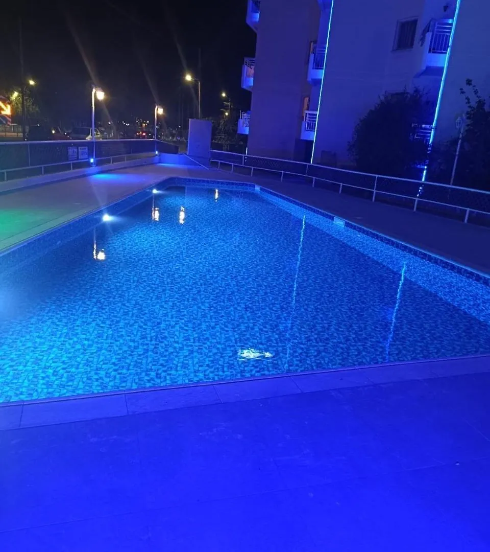 Boronia Hotel Apartments Larnaca