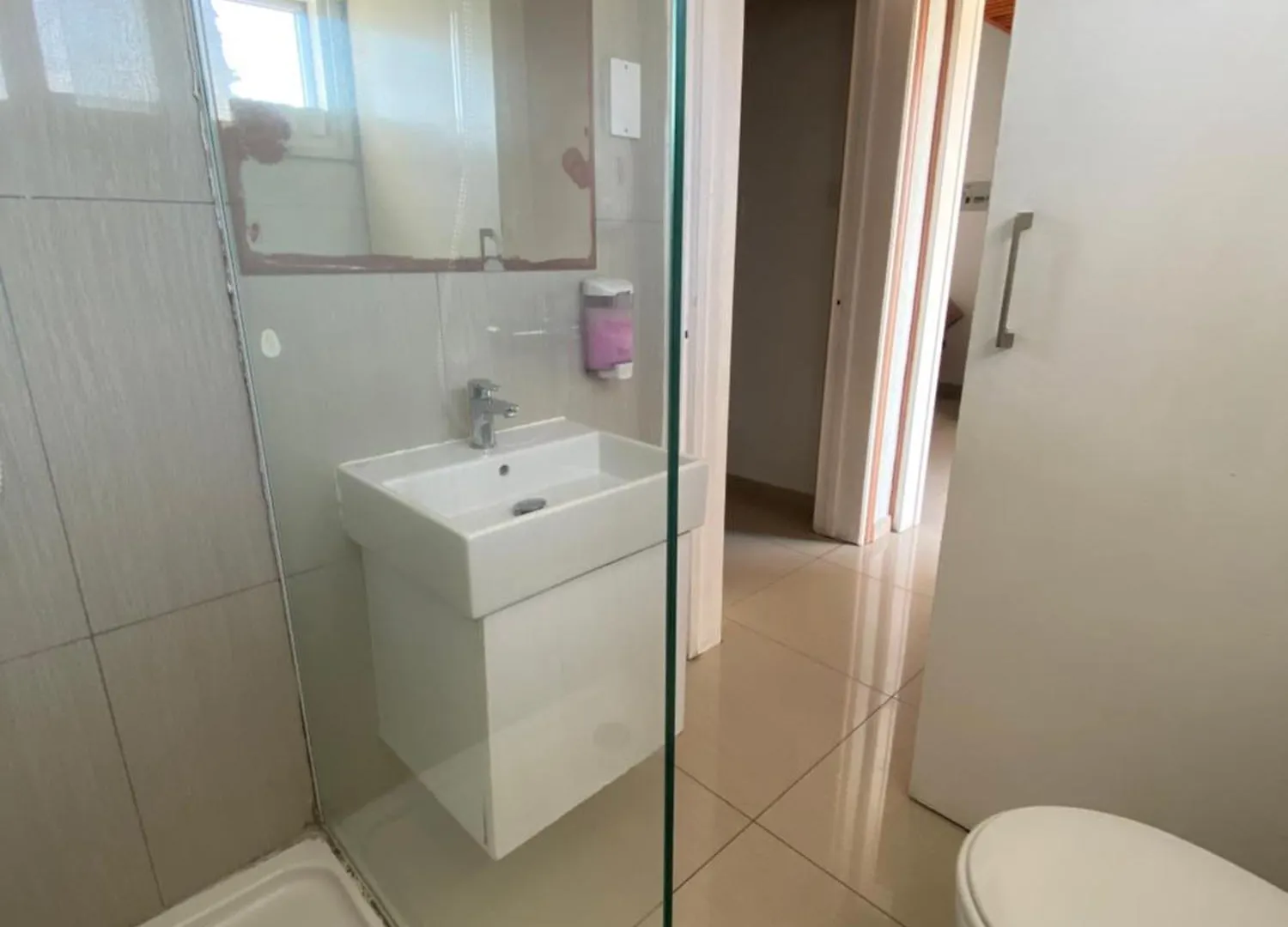 Boronia Hotel Apartments Larnaca Kıbrıs